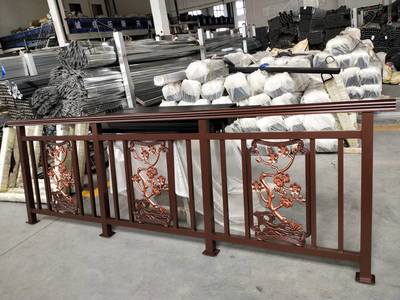 鋁藝陽臺(tái)護(hù)欄 廠家定制、價(jià)格解析與防盜網(wǎng)功能
