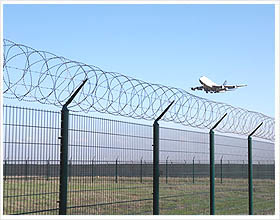 機(jī)場(chǎng)護(hù)欄網(wǎng)規(guī)格與生產(chǎn)廠家解析 附效果圖、產(chǎn)品圖、型號(hào)圖與工程圖